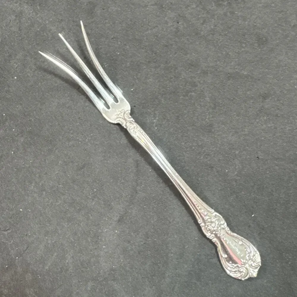 Old Master by Towle Sterling Silver individual Lemon Fork 5.25
